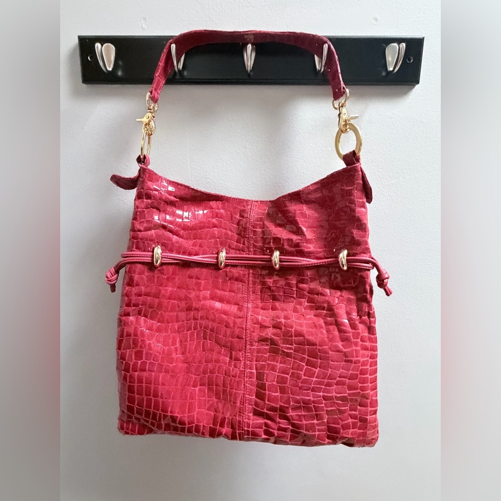Andre Oliver Red Croc-Embossed Shoulder Bag - Vintage